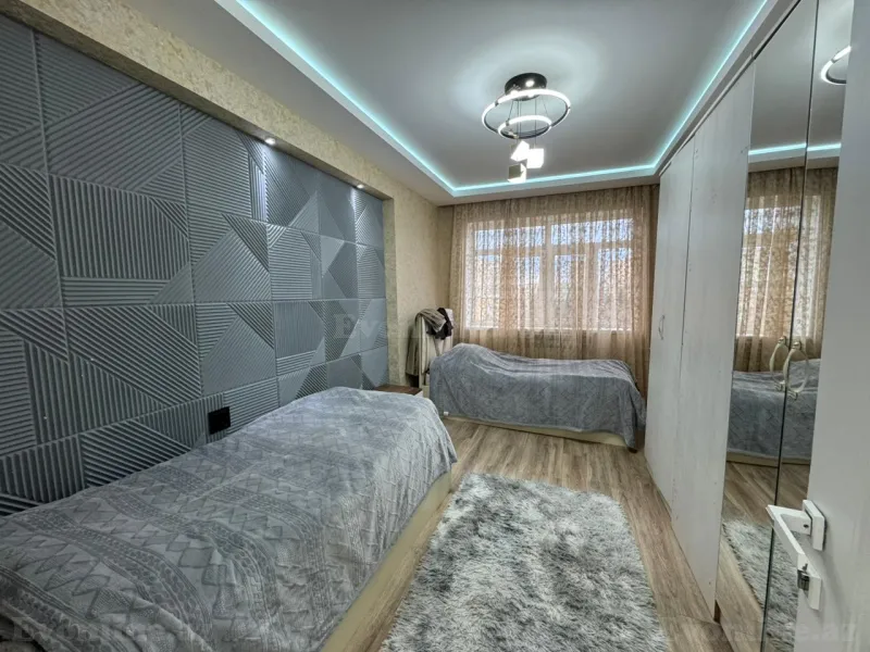 Satılır 3 otaqlı Mənzil Köhnə tikili 75 m² Əhmədli - şəkil 3