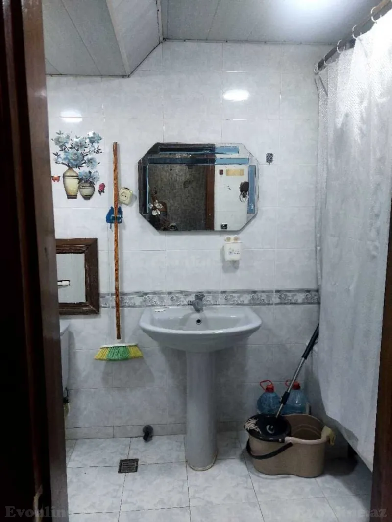 Satılır 4 otaqlı Mənzil Köhnə tikili 110 m² Yasamal - şəkil 6