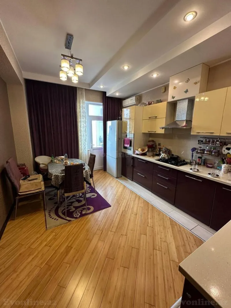 Satılır 4 otaqlı Mənzil Yeni tikili 168 m² Nəriman Nərimanov m. - şəkil 12