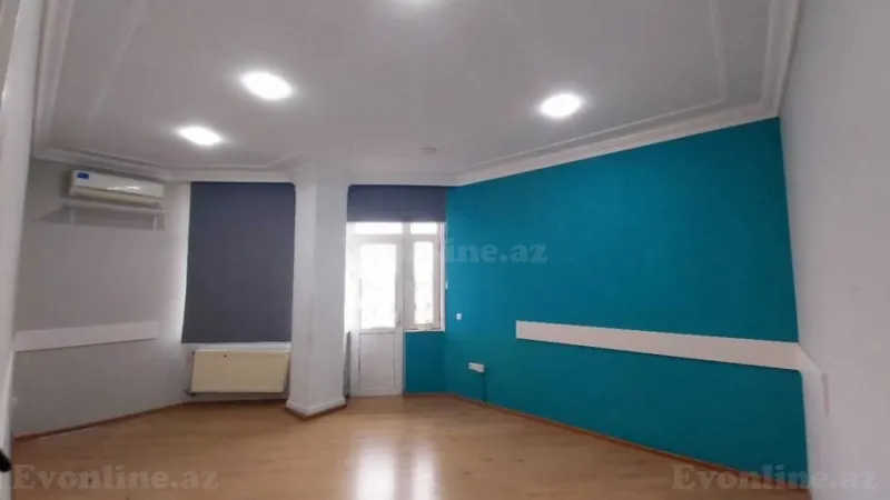 5 otaqlı Ofis 220 m² Nəriman Nərimanov m. Kirayə verilir