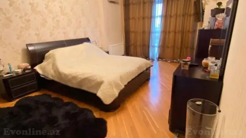 Satılır 3 otaqlı Mənzil Yeni tikili 130 m² 28 May m. - şəkil 18