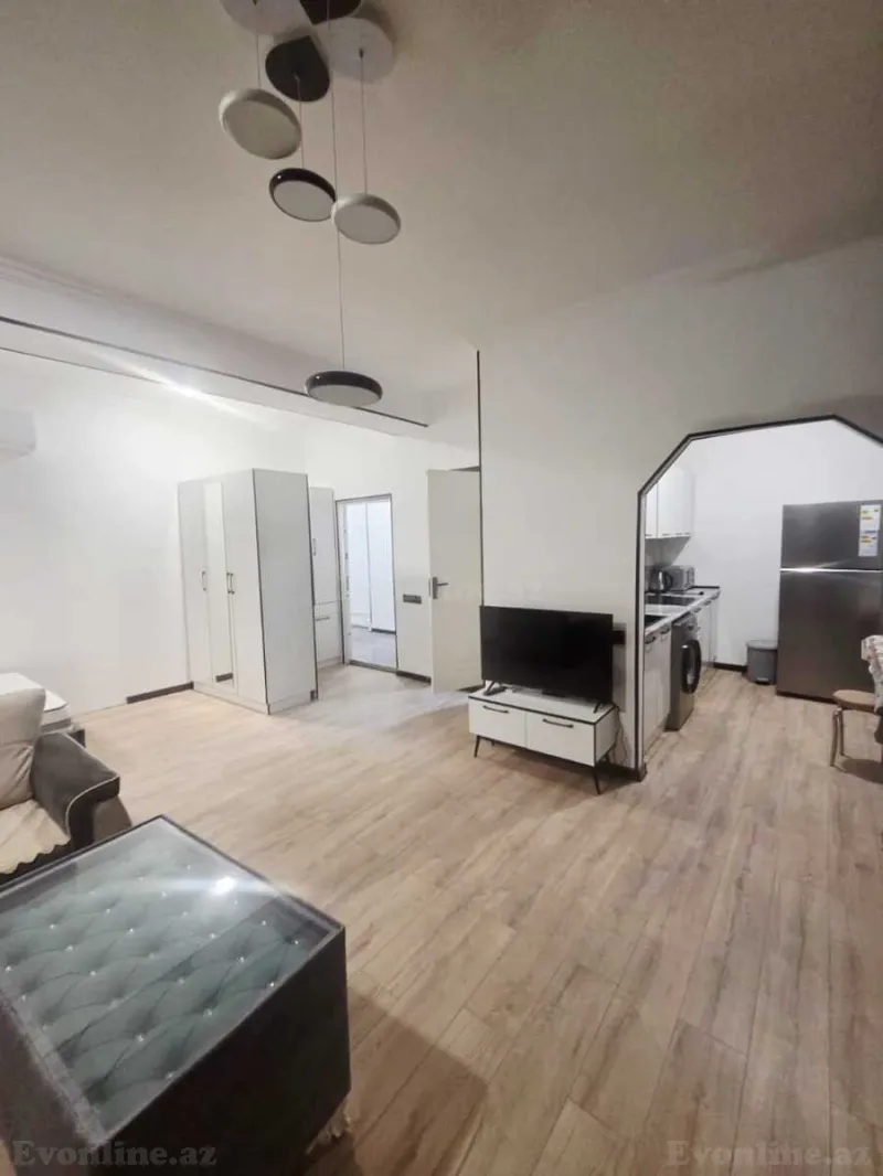 Kirayə verilir 1 otaqlı Mənzil Yeni tikili 50 m² 28 May m. - şəkil 3