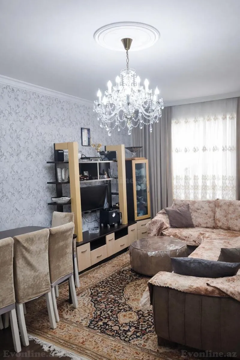 Satılır 3 otaqlı Mənzil Köhnə tikili 80 m² Suraxanı r.