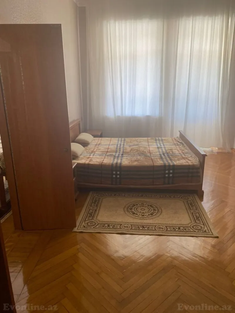 Kirayə verilir 3 otaqlı Mənzil Köhnə tikili 75 m² İçərişəhər m. - şəkil 6