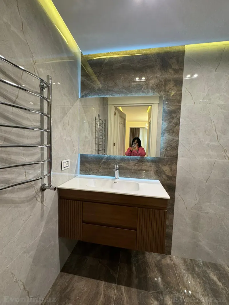 Satılır 4 otaqlı Mənzil Yeni tikili 180 m² Ağ şəhər - şəkil 18