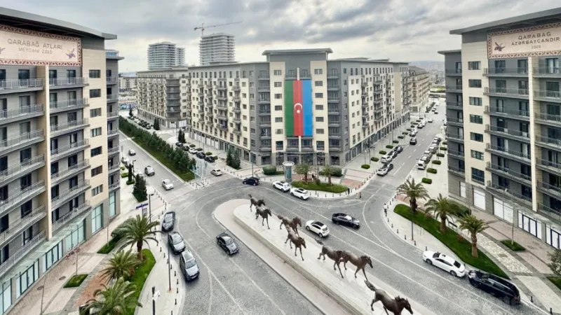 Satılır 5 otaqlı Mənzil Yeni tikili 246 m² Xətai r.