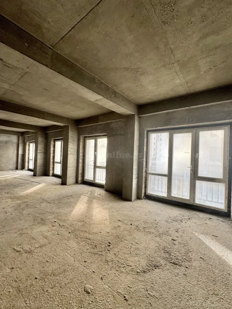 Satılır 5 otaqlı Mənzil Yeni tikili 246 m² Xətai r. - şəkil 5