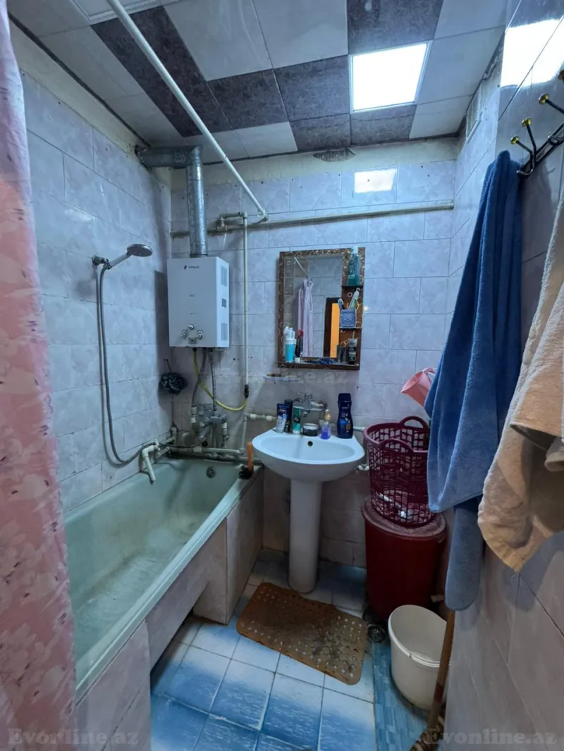 Satılır 4 otaqlı Mənzil Köhnə tikili 110 m² Əhmədli - şəkil 9