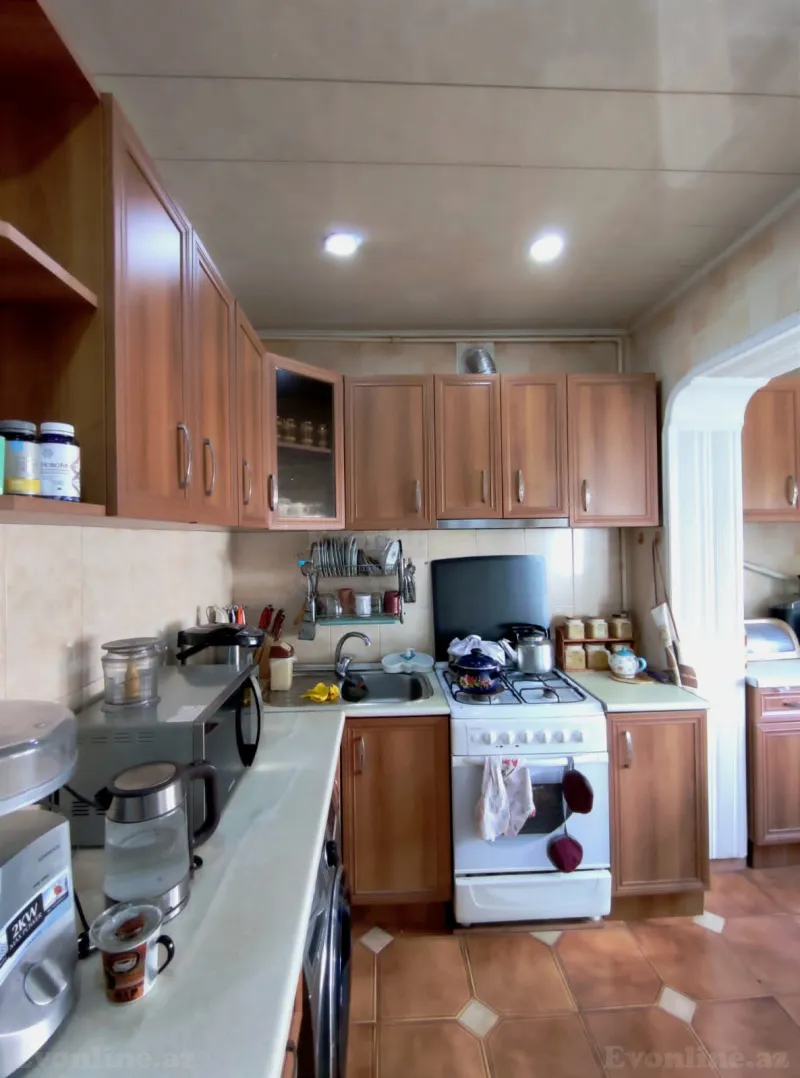 Satılır 4 otaqlı Mənzil Köhnə tikili 110 m² Əhmədli - şəkil 3