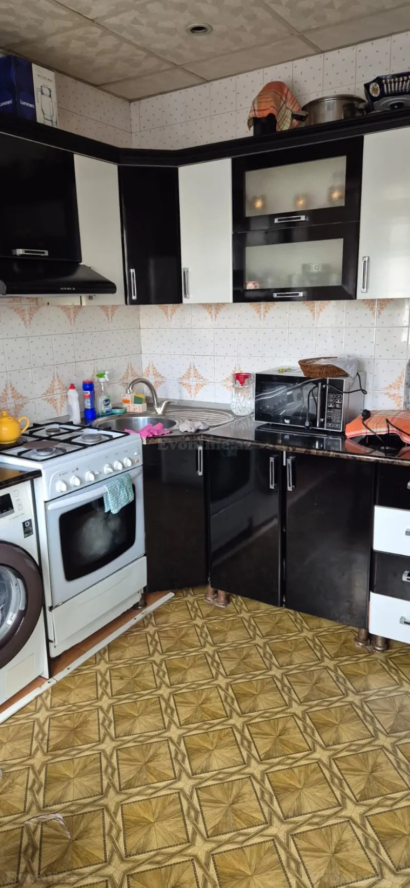 Satılır 4 otaqlı Mənzil Köhnə tikili 110 m² Əhmədli - şəkil 3