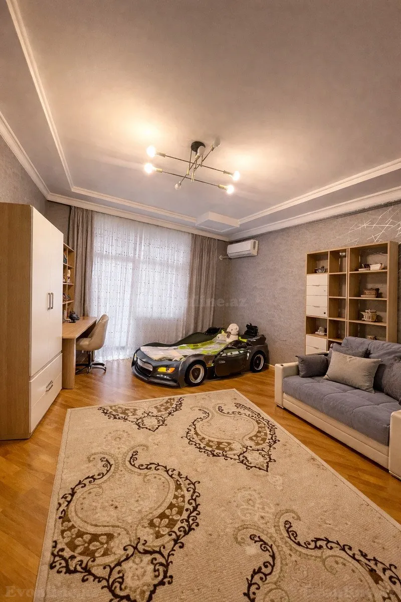 Satılır 4 otaqlı Mənzil Yeni tikili 205 m² 28 May m. - şəkil 3