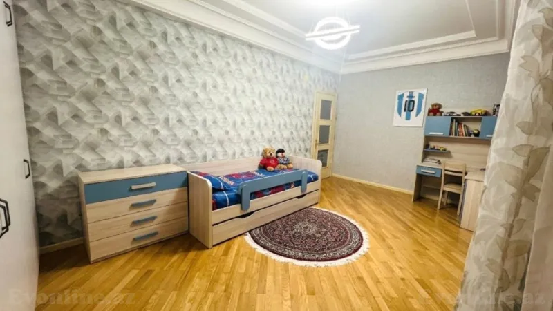 Satılır 4 otaqlı Mənzil Yeni tikili 205 m² 28 May m. - şəkil 5