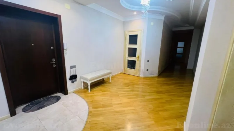 Satılır 4 otaqlı Mənzil Yeni tikili 205 m² 28 May m. - şəkil 8