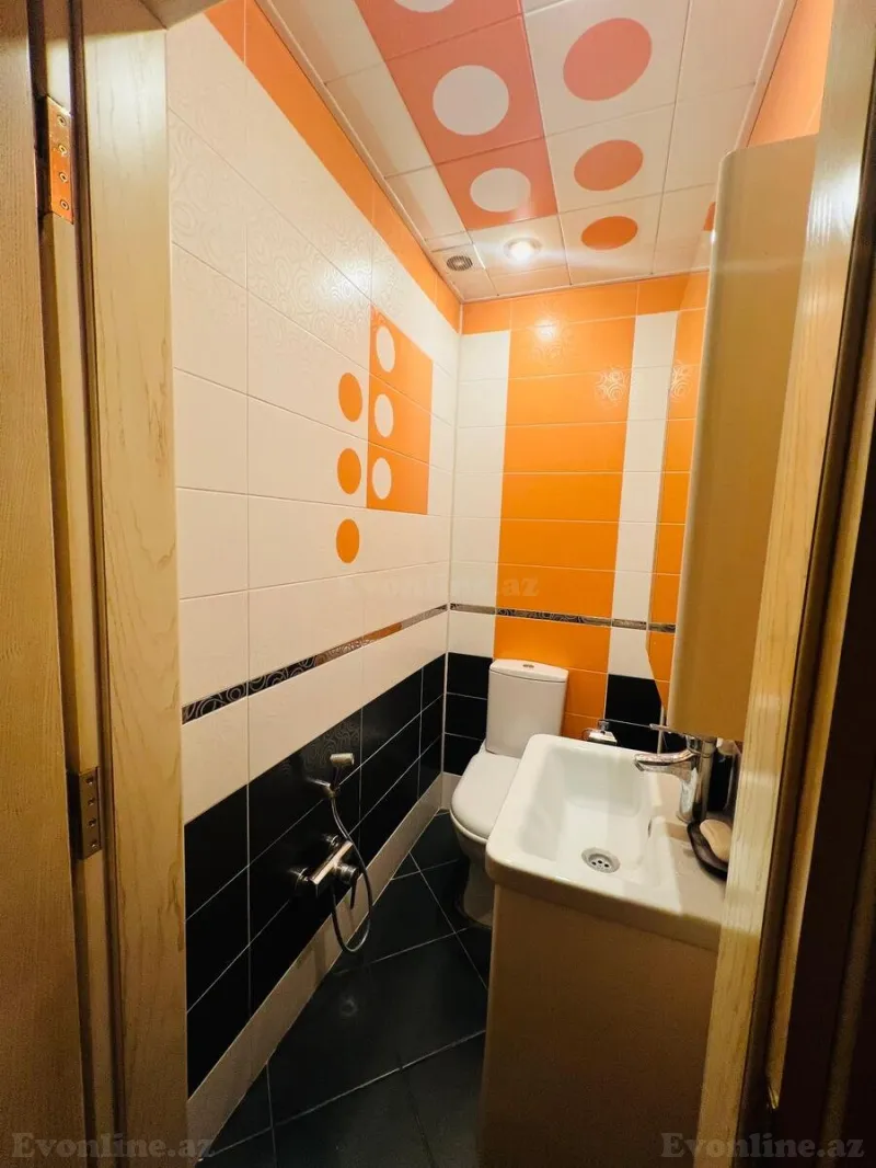 Satılır 4 otaqlı Mənzil Yeni tikili 205 m² 28 May m. - şəkil 13