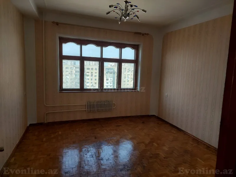 Satılır 4 otaqlı Mənzil Köhnə tikili 110 m² 8-ci kilometr - şəkil 2