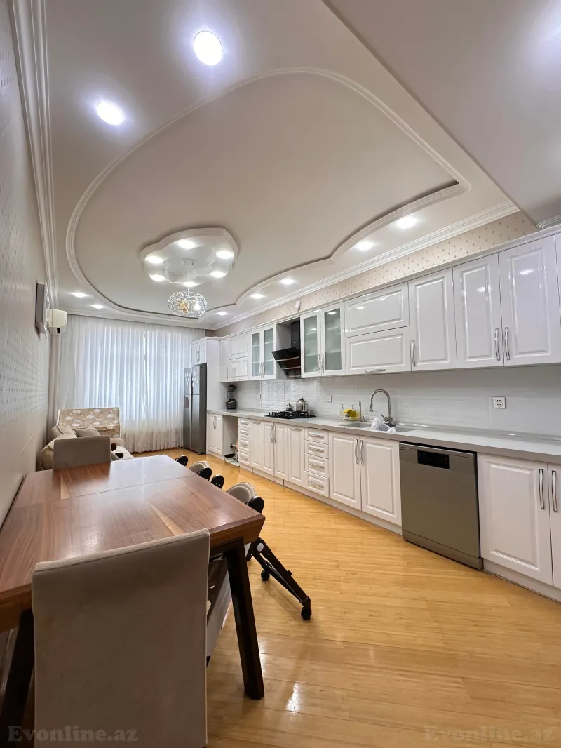 Satılır 4 otaqlı Mənzil Yeni tikili 183 m² Həzi Aslanov - şəkil 4