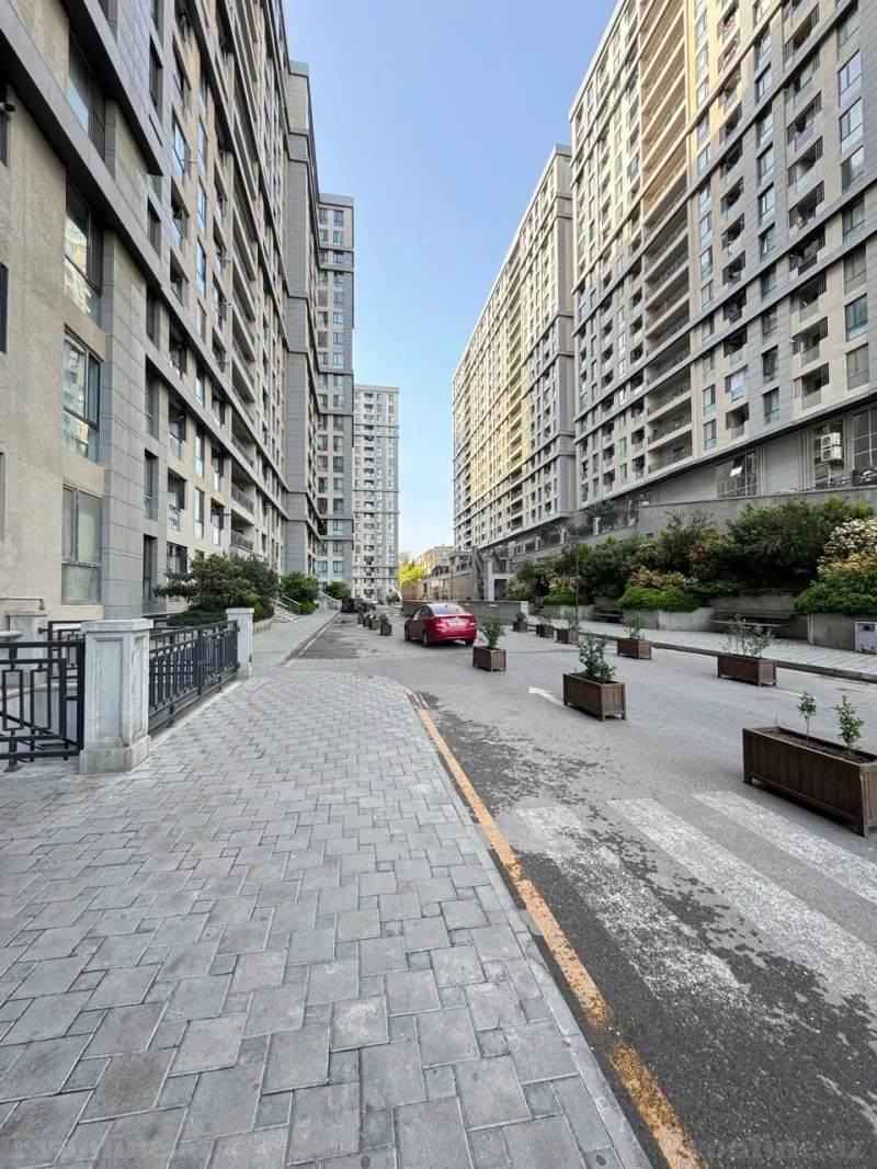 4 otaqlı Mənzil 149 m² Həzi Aslanov Satılır