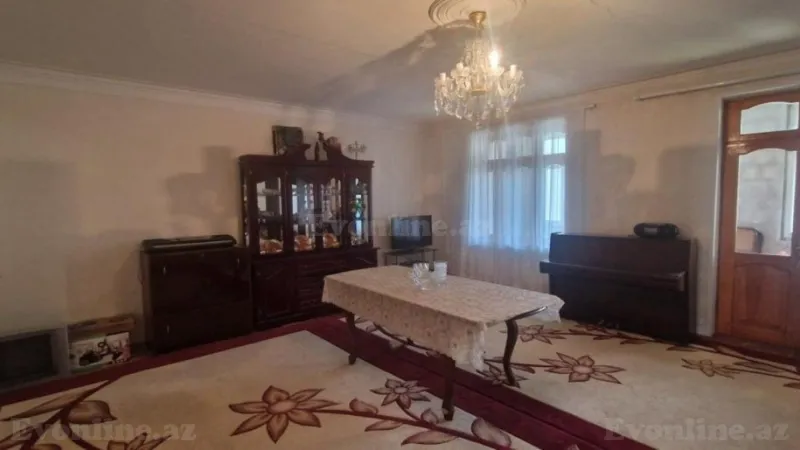5 otaqlı Mənzil 120 m² 8-ci kilometr Satılır
