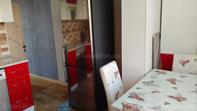 Satılır 5 otaqlı Mənzil Köhnə tikili 120 m² Suraxanı r. - şəkil 8