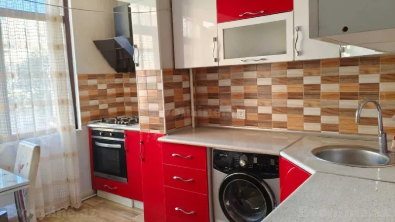 Satılır 5 otaqlı Mənzil Köhnə tikili 120 m² Suraxanı r. - şəkil 9