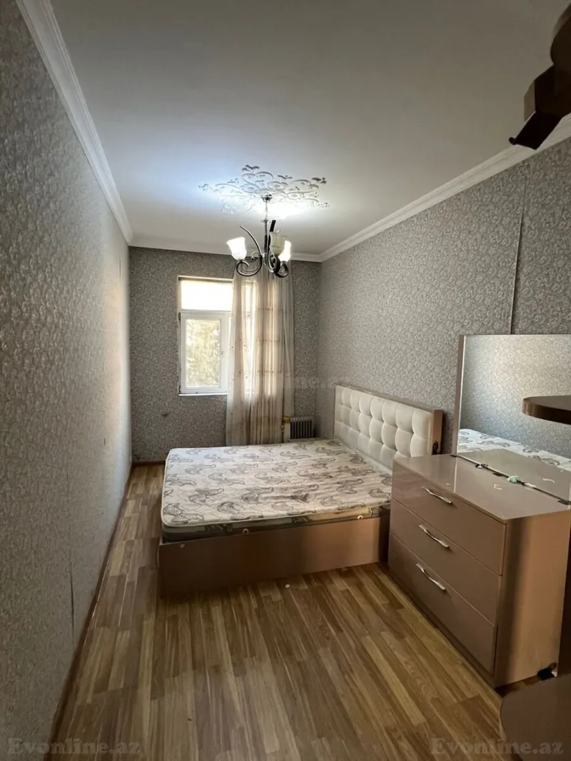 Satılır 2 otaqlı Mənzil Köhnə tikili 55 m² 4-cü mikrorayon - şəkil 4