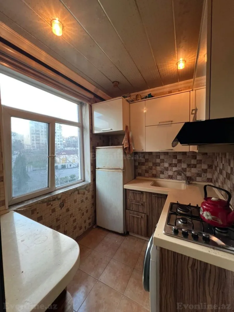 Satılır 2 otaqlı Mənzil Köhnə tikili 55 m² 4-cü mikrorayon - şəkil 7