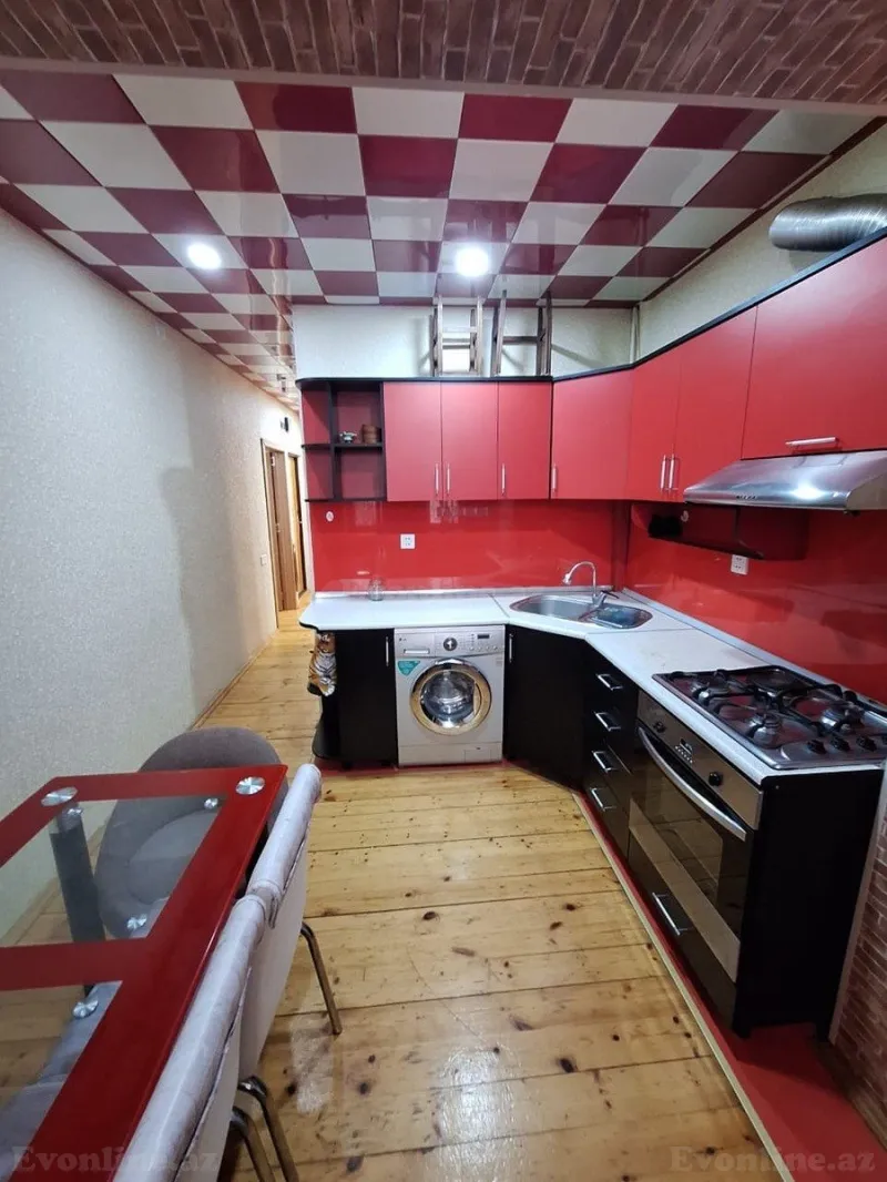 Satılır 2 otaqlı Mənzil Köhnə tikili 65 m² 8-ci mikrorayon - şəkil 13