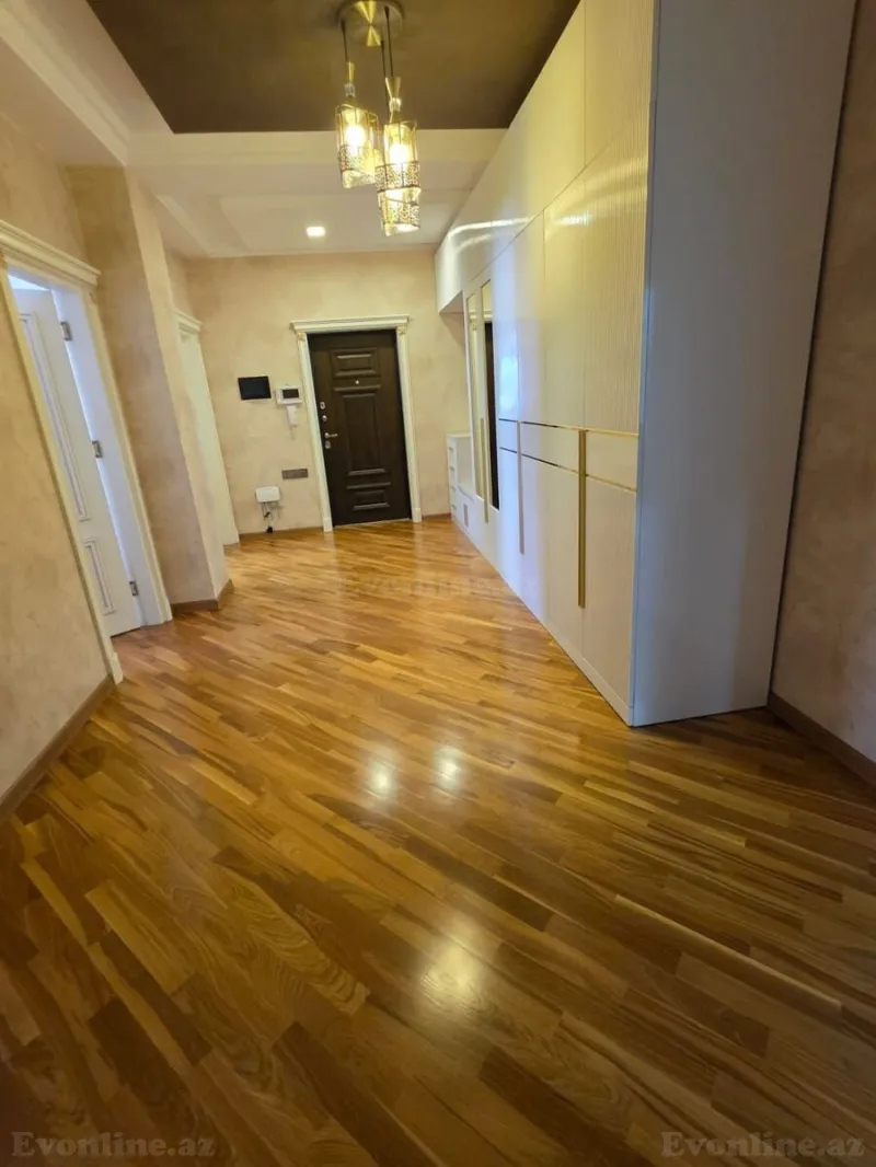 Kirayə verilir 3 otaqlı Mənzil Yeni tikili 125 m² Xətai m. - şəkil 3