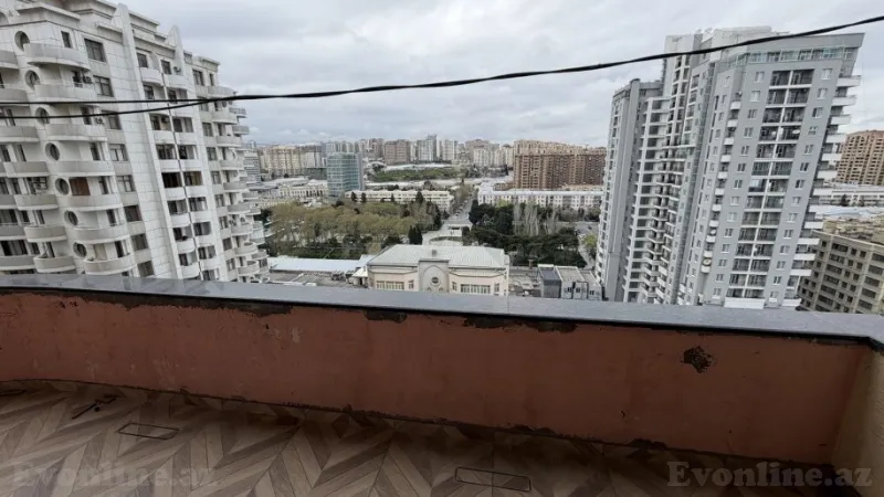 Satılır 4 otaqlı Mənzil Yeni tikili 230 m² 28 May m. - şəkil 18