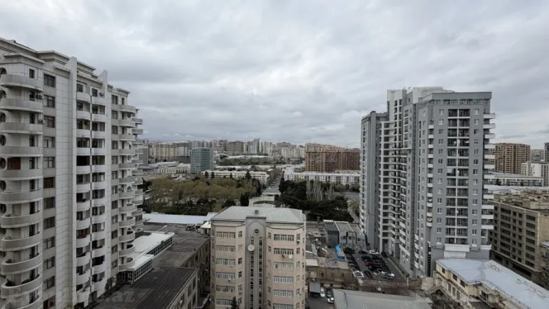 Satılır 4 otaqlı Mənzil Yeni tikili 230 m² 28 May m. - şəkil 19