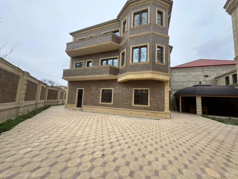 10 otaqlı Həyət evi 510 m² Həzi Aslanov Satılır