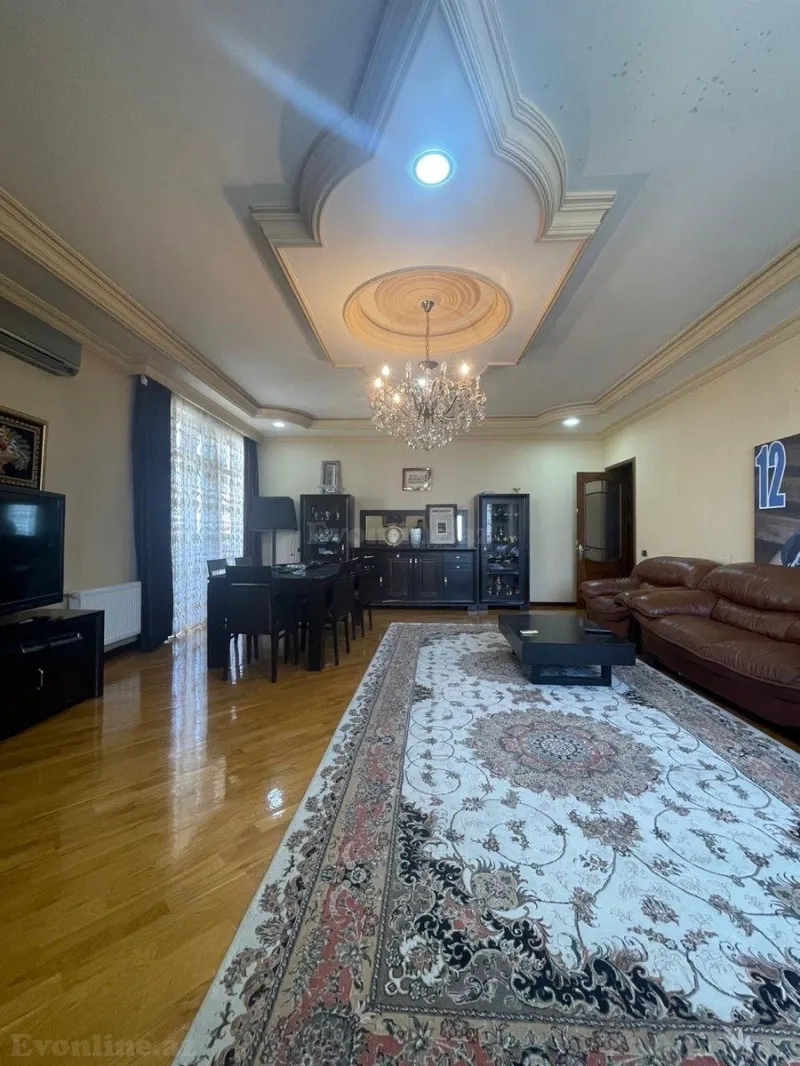 Satılır 4 otaqlı Mənzil Yeni tikili 240 m² Elmlər Akademiyası m. - şəkil 2