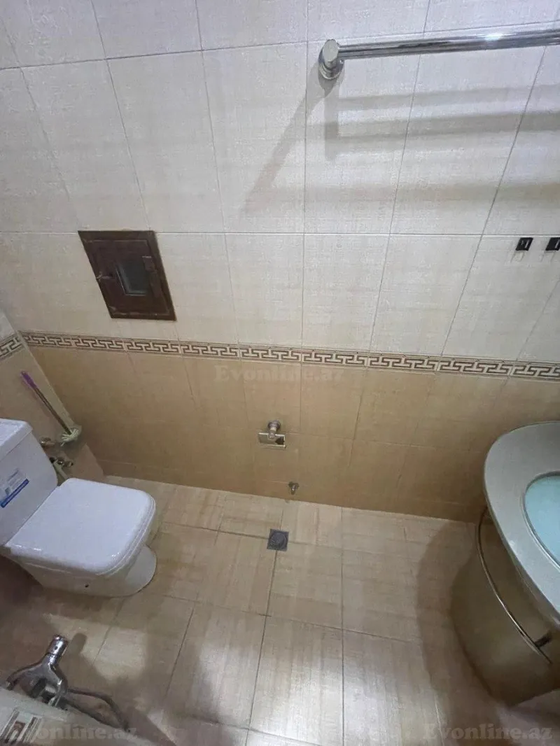 Satılır 4 otaqlı Mənzil Yeni tikili 240 m² Elmlər Akademiyası m. - şəkil 18