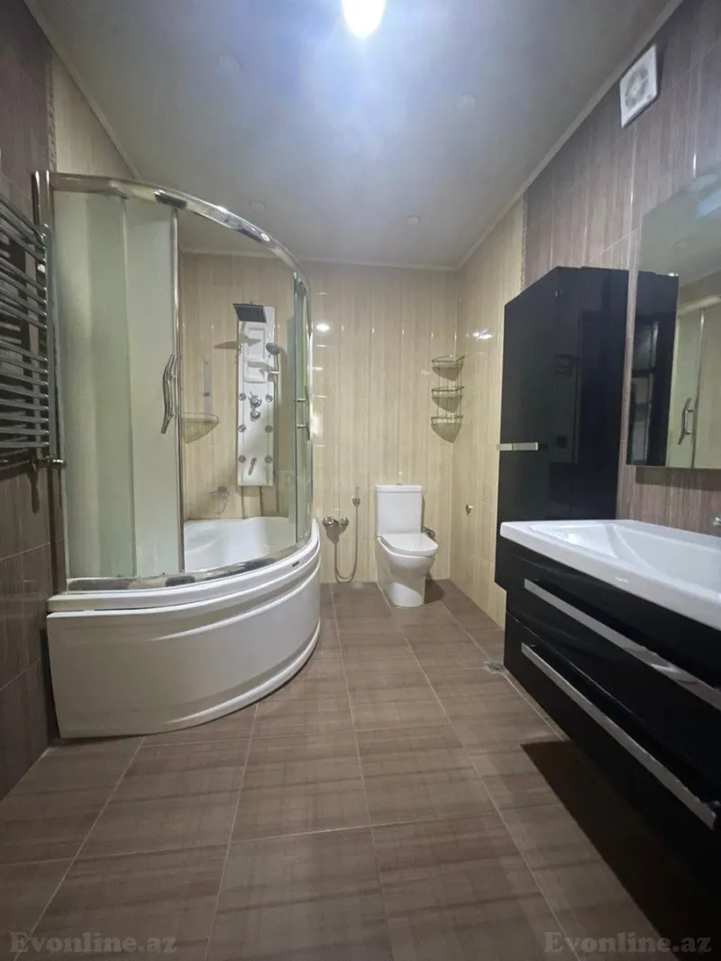 Satılır 4 otaqlı Mənzil Yeni tikili 240 m² Elmlər Akademiyası m. - şəkil 20