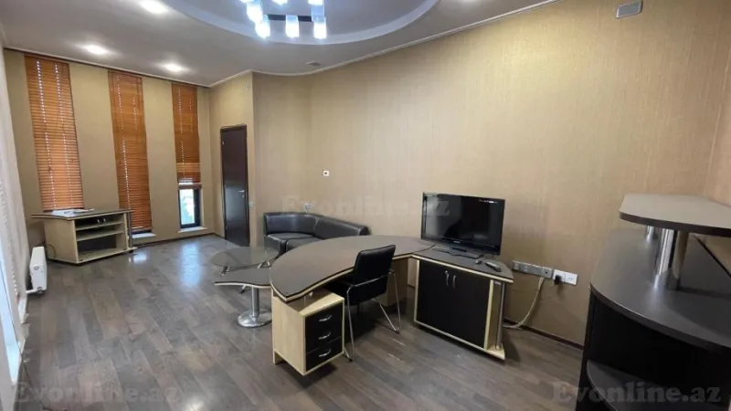 Kirayə verilir Ofis 360 m² Xətai m. - şəkil 12