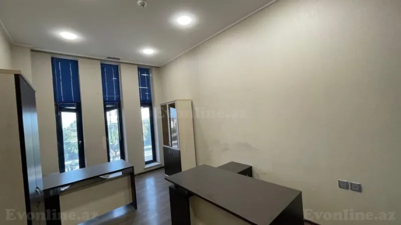 Kirayə verilir Ofis 360 m² Xətai m. - şəkil 15