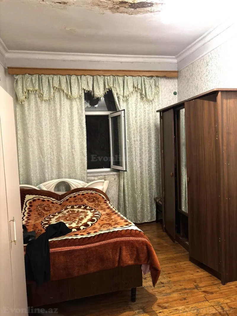 Satılır 2 otaqlı Mənzil Köhnə tikili 70 m² 28 May m. - şəkil 4