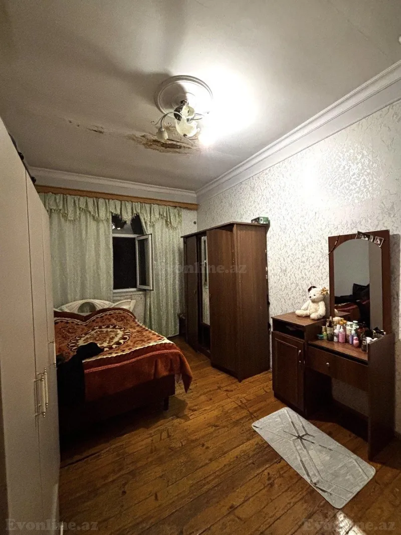 Satılır 2 otaqlı Mənzil Köhnə tikili 70 m² 28 May m. - şəkil 8