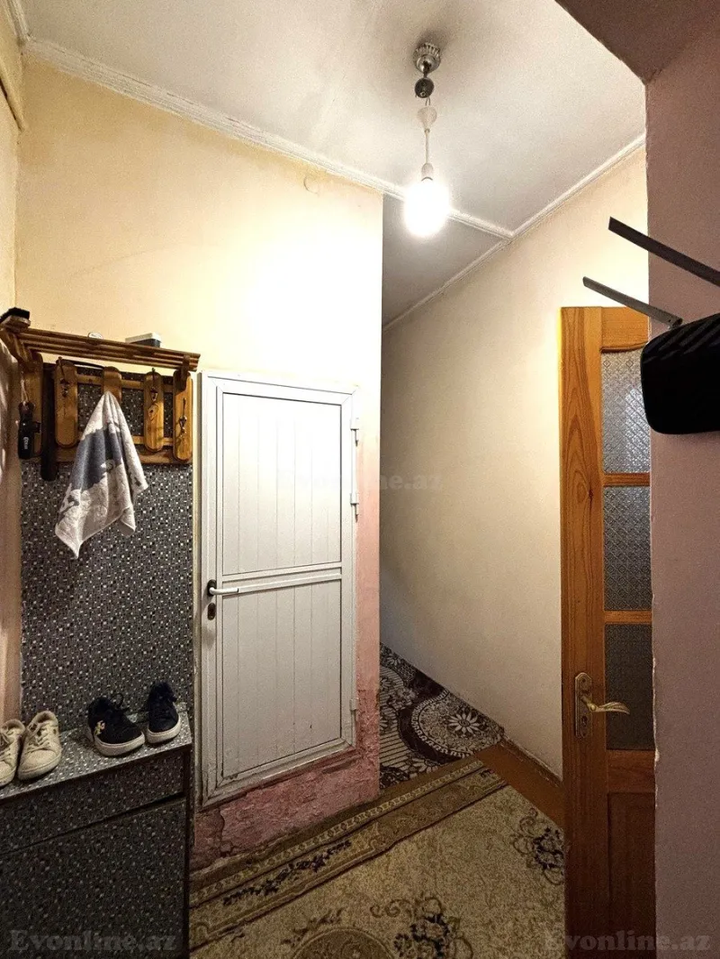 Satılır 2 otaqlı Mənzil Köhnə tikili 70 m² 28 May m. - şəkil 10