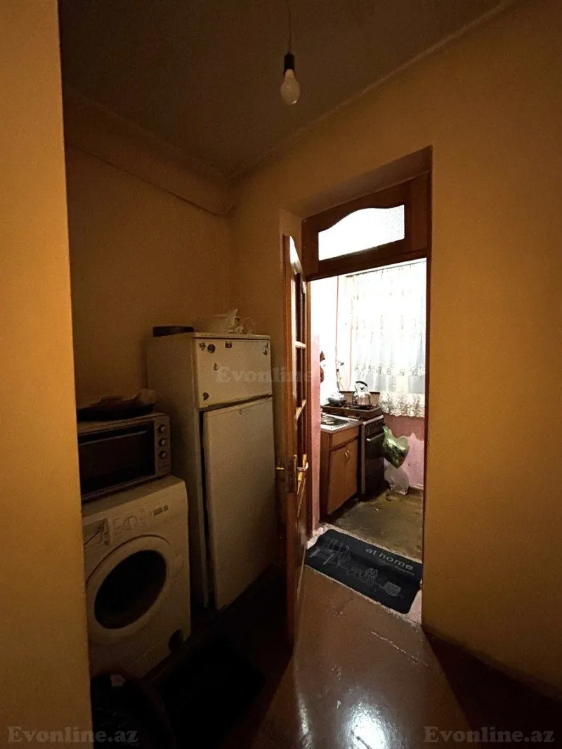 Satılır 2 otaqlı Mənzil Köhnə tikili 70 m² 28 May m. - şəkil 12