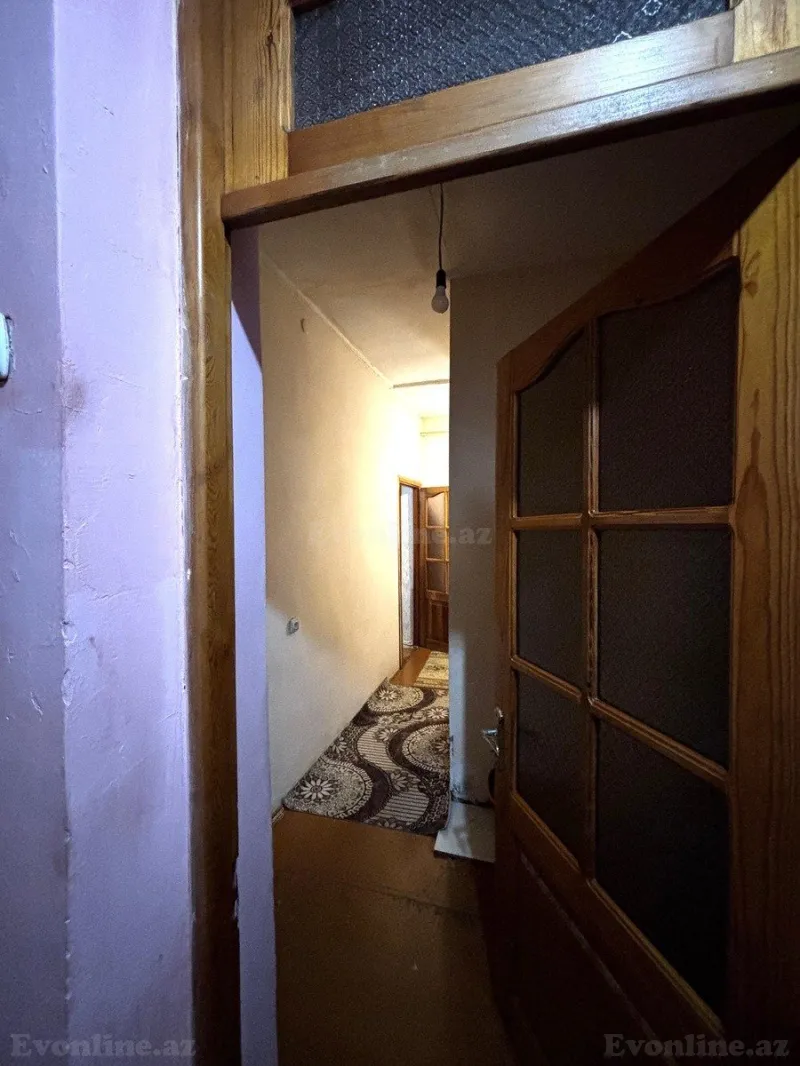 Satılır 2 otaqlı Mənzil Köhnə tikili 70 m² 28 May m. - şəkil 13