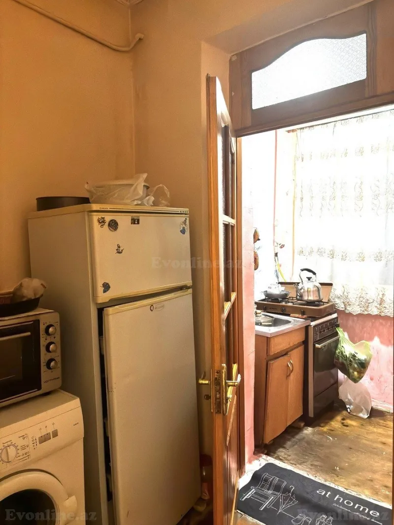 Satılır 2 otaqlı Mənzil Köhnə tikili 70 m² 28 May m. - şəkil 15