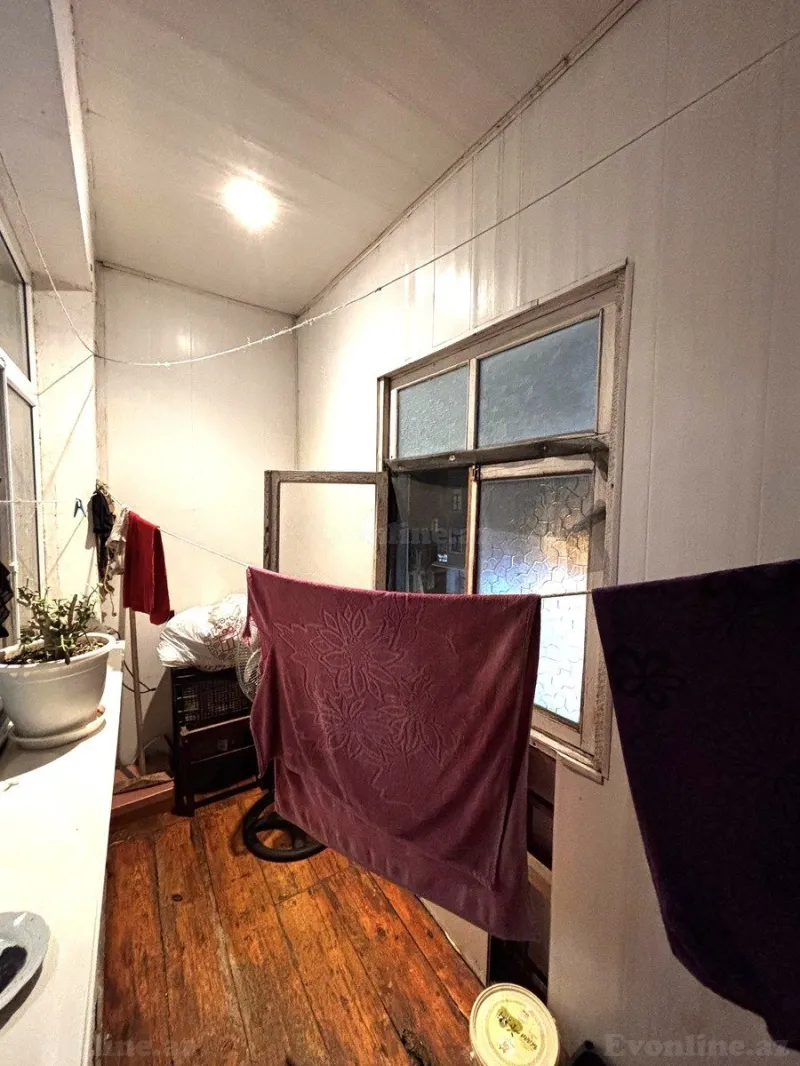 Satılır 2 otaqlı Mənzil Köhnə tikili 70 m² 28 May m. - şəkil 19