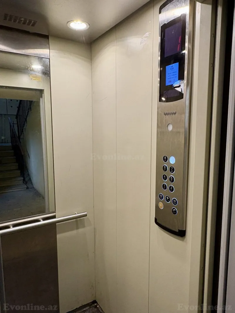 Satılır 5 otaqlı Mənzil Köhnə tikili 110 m² Əhmədli - şəkil 3