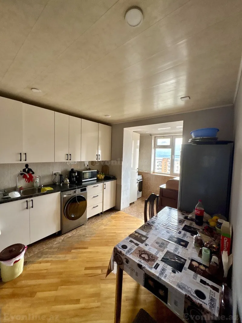 Satılır 5 otaqlı Mənzil Köhnə tikili 110 m² Əhmədli - şəkil 14