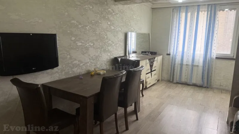 Kirayə verilir 2 otaqlı Mənzil Köhnə tikili 50 m² Yasamal