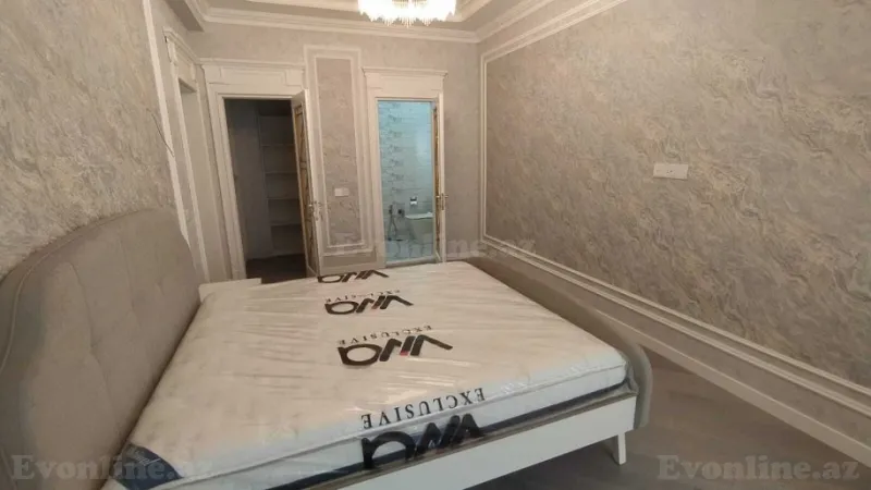 Satılır 4 otaqlı Mənzil Yeni tikili 160 m² Elmlər Akademiyası m. - şəkil 3