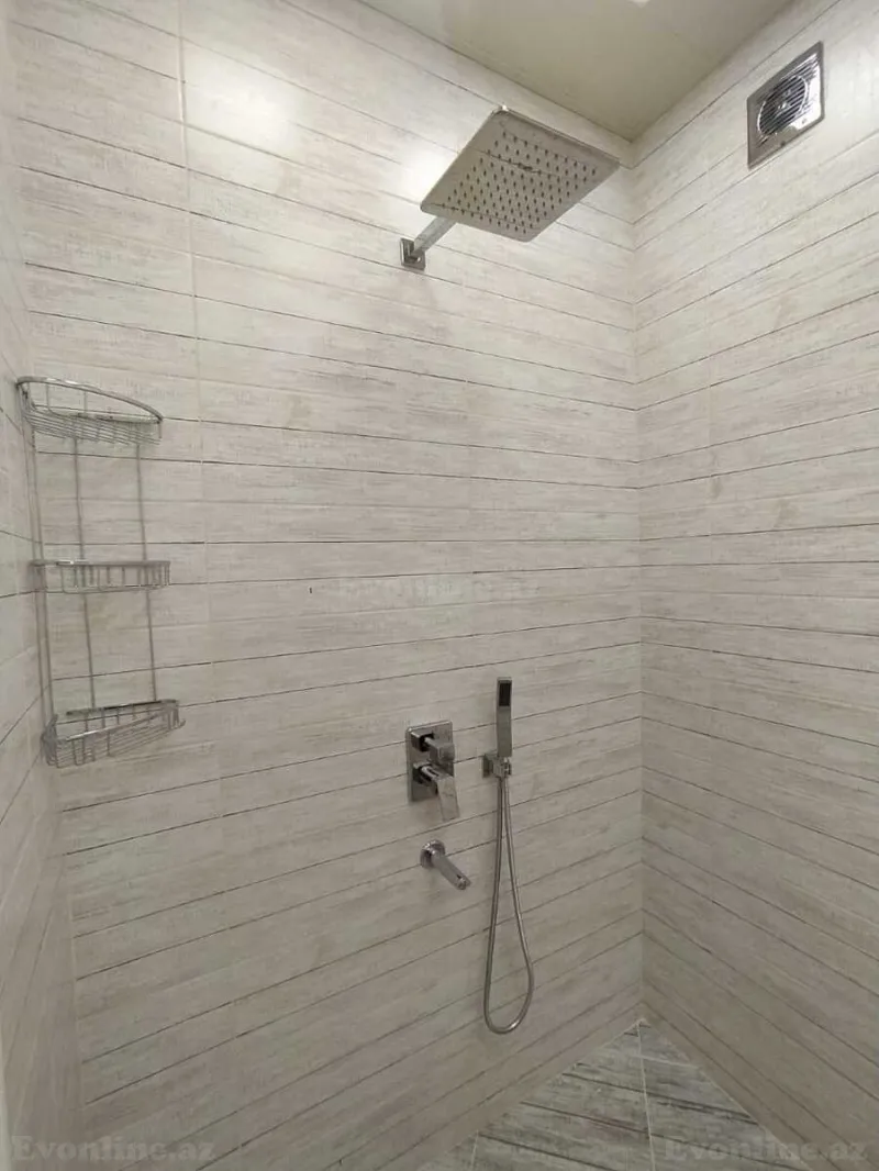 Satılır 4 otaqlı Mənzil Yeni tikili 160 m² Elmlər Akademiyası m. - şəkil 14