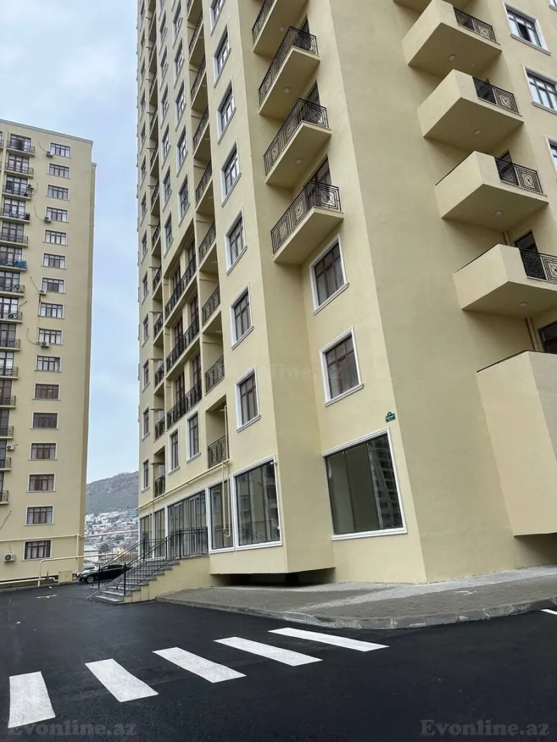 Satılır 3 otaqlı Mənzil Yeni tikili 120 m² Səbail r. - şəkil 12