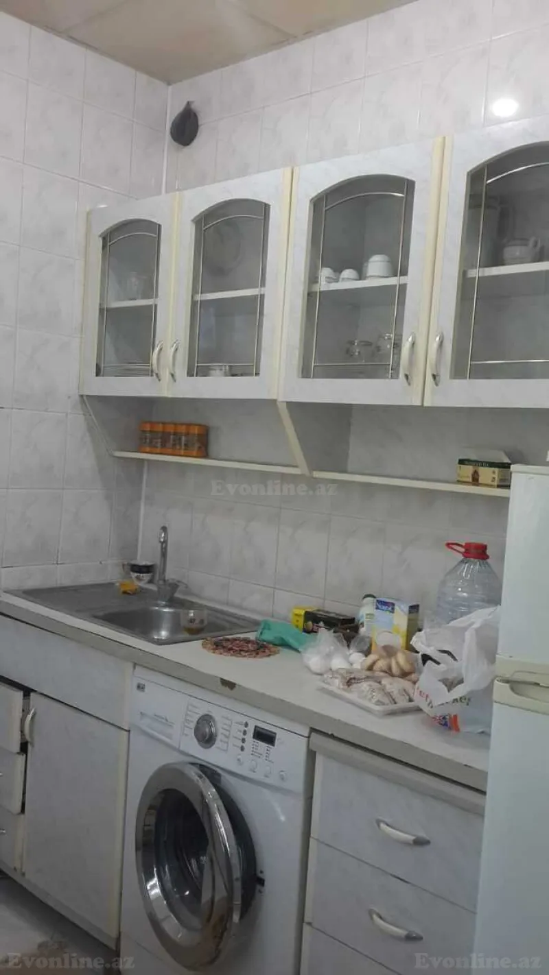 Kirayə verilir 2 otaqlı Mənzil Köhnə tikili 55 m² Gənclik m. - şəkil 3